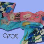 Батик шарф "Алиса в стране чудес" в розово-голубой цветовой гамме. Шелковый шарф ручной работы.