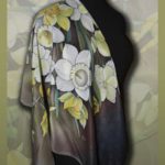 Батик платок «Букет с нарциссом». Шелковый платок ручной работы.
